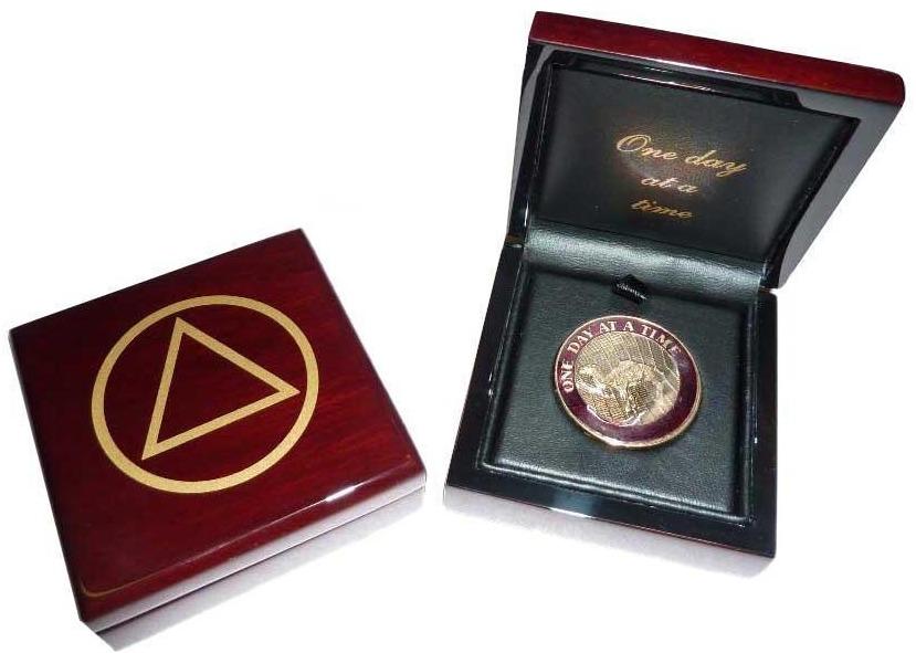 G025. Medallion Box: AA, Burgundy, High Gloss. - Premium Gifts from Culver Enterprises - Just $59.95! Shop now at Choices Books & Gifts