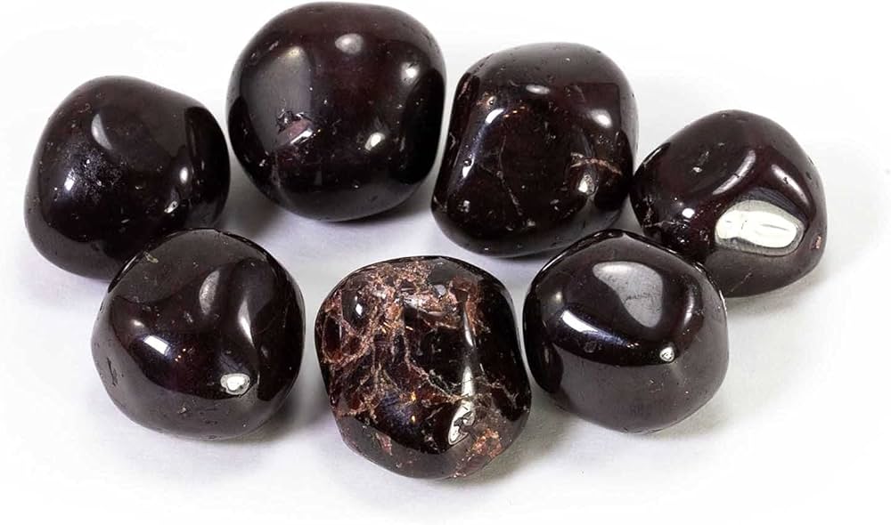 Z. Crystals: Garnet (Tumbled)